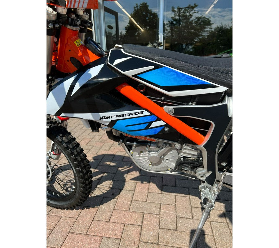 2022 Electric KTM Freeride E-XC