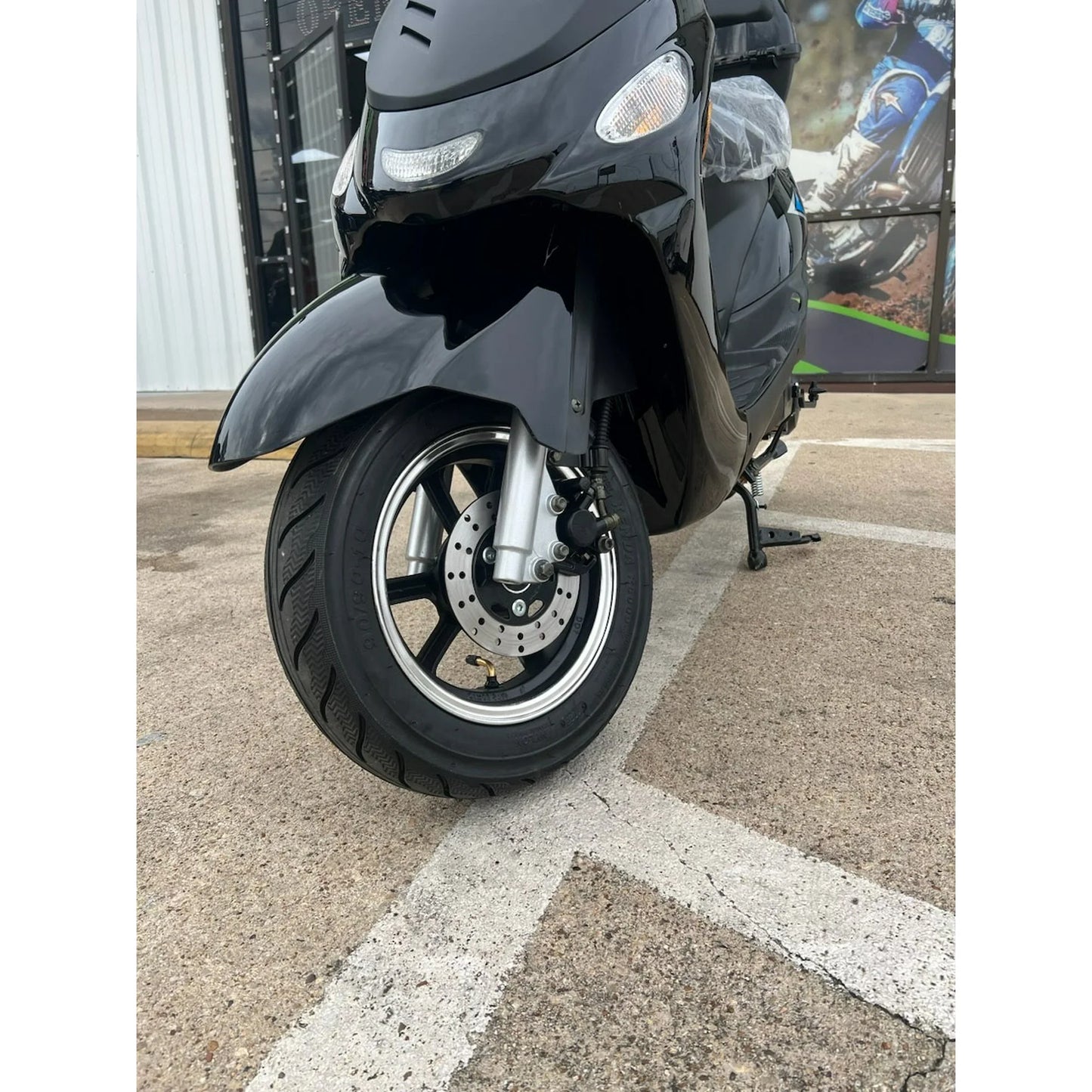 HHH 2023 Brand New Upgraded 49cc/ 50cc Gas Fully Automatic Scooter Moped MP50-02 with Matching Trunk